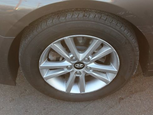 Used 2015 Hyundai Sonata SE w/ Option Group 09 image 24