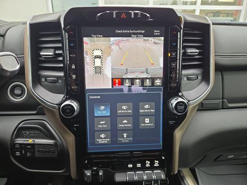 Used 2022 RAM 2500 Laramie image 25