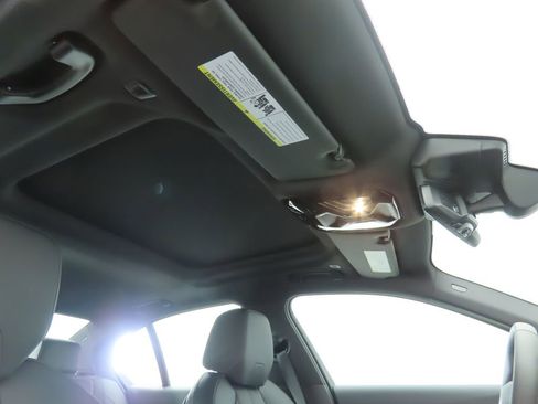 Certified 2025 BMW 530i 530i image 19