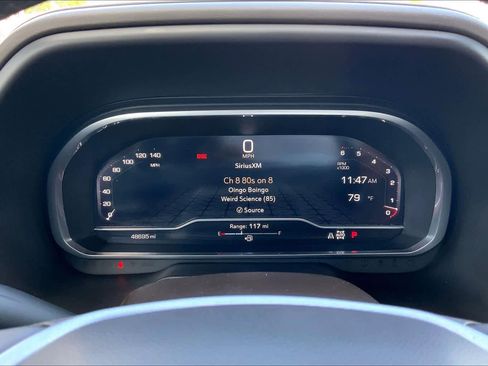 Used 2023 GMC Yukon SLT w/ SLT Premium Package image 26