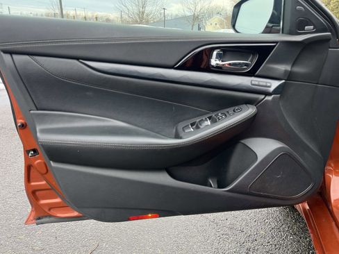 Used 2021 Nissan Maxima Platinum w/ Sport Mat Group image 18