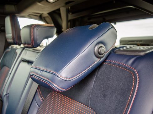 Used 2024 Ford Bronco Raptor w/ Interior Carbon Fiber Pack 6 image 30