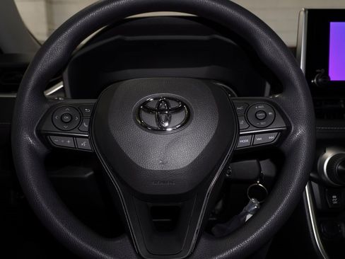 New 2025 Toyota RAV4 LE image 18