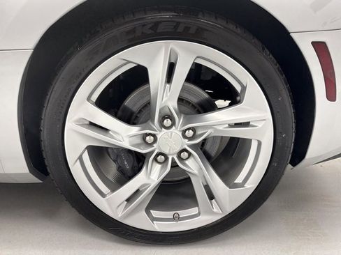 Used 2019 Chevrolet Camaro SS image 33