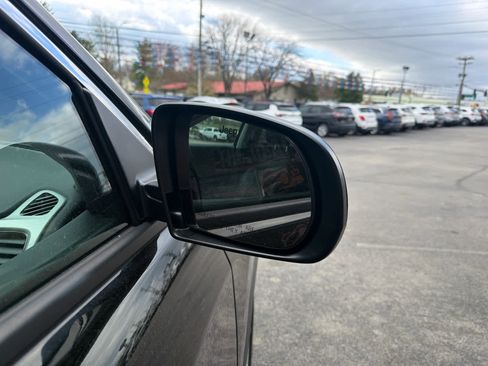 Used 2018 Jeep Compass Latitude w/ Cold Weather Group image 6