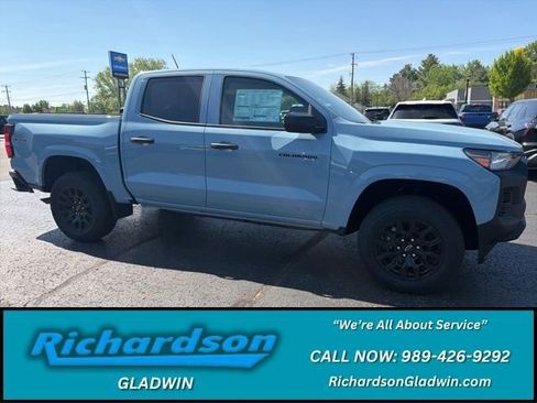 New 2026 Chevrolet Colorado W/T w/ WT Custom Package AWD/4WD image 1