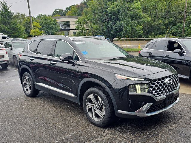 Used 2023 Hyundai Santa Fe SEL w/ Premium Package AWD/4WD image 2