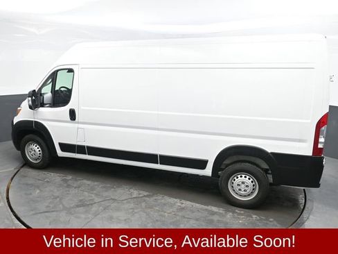 Used 2025 RAM ProMaster 2500 w/ Convenience Group image 26