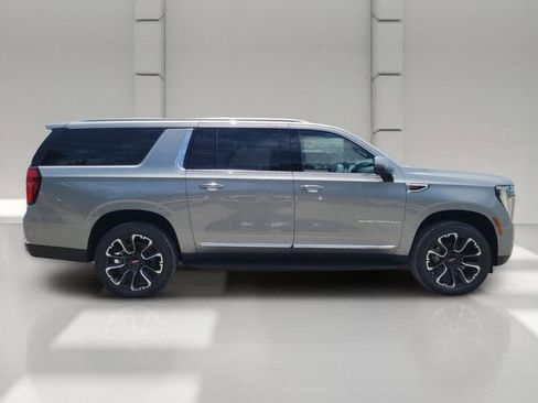 New 2026 GMC Yukon XL Denali w/ Advanced Technology Package RWD image 4