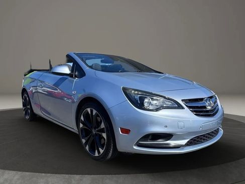 Used 2019 Buick Cascada Premium image 10