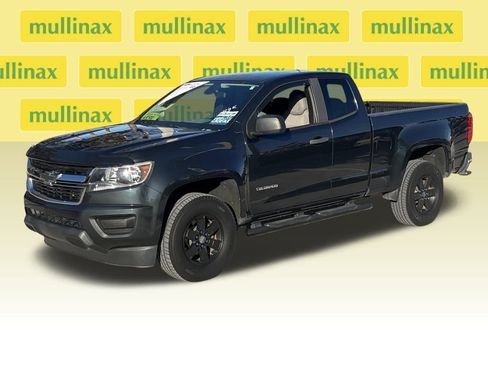 Used 2017 Chevrolet Colorado W/T image 12