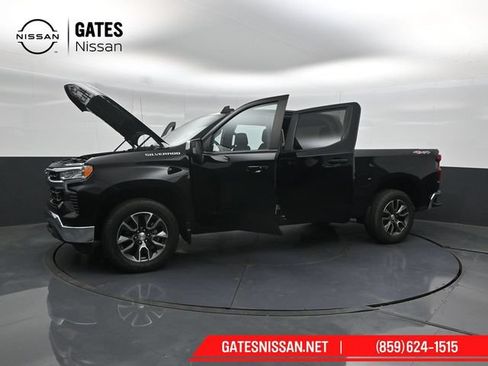 Used 2023 Chevrolet Silverado 1500 LT AWD/4WD image 54