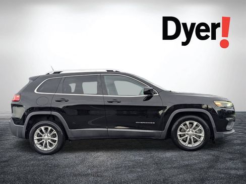Used 2019 Jeep Cherokee Latitude w/ Popular Appearance Group FWD image 5