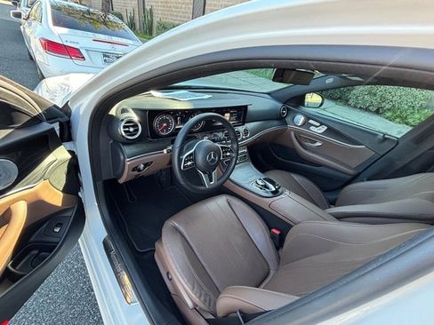 Used 2019 Mercedes-Benz E 300 w/ Premium 1 Package image 29