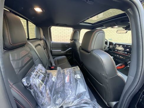 New 2026 Nissan Frontier PRO-4X w/ Pro Premium Package AWD/4WD image 11
