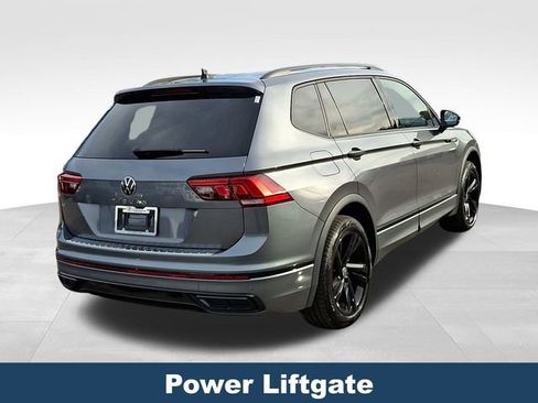 Used 2024 Volkswagen Tiguan SE R-Line image 7