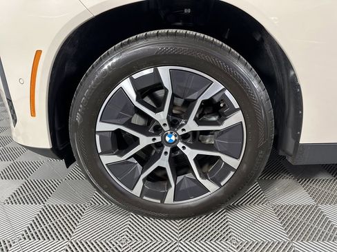 Used 2025 BMW X3 xDrive30i w/ Premium Package image 6