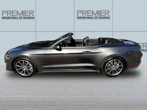 Used 2019 Ford Mustang Premium w/ Equipment Group 201A RWD image 4