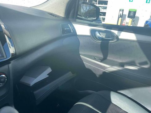 Used 2019 Nissan Sentra S image 30