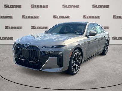 New 2026 BMW 750e xDrive