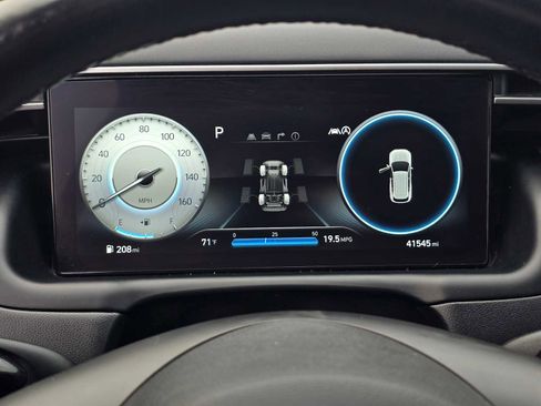 Used 2024 Hyundai Tucson Limited image 26