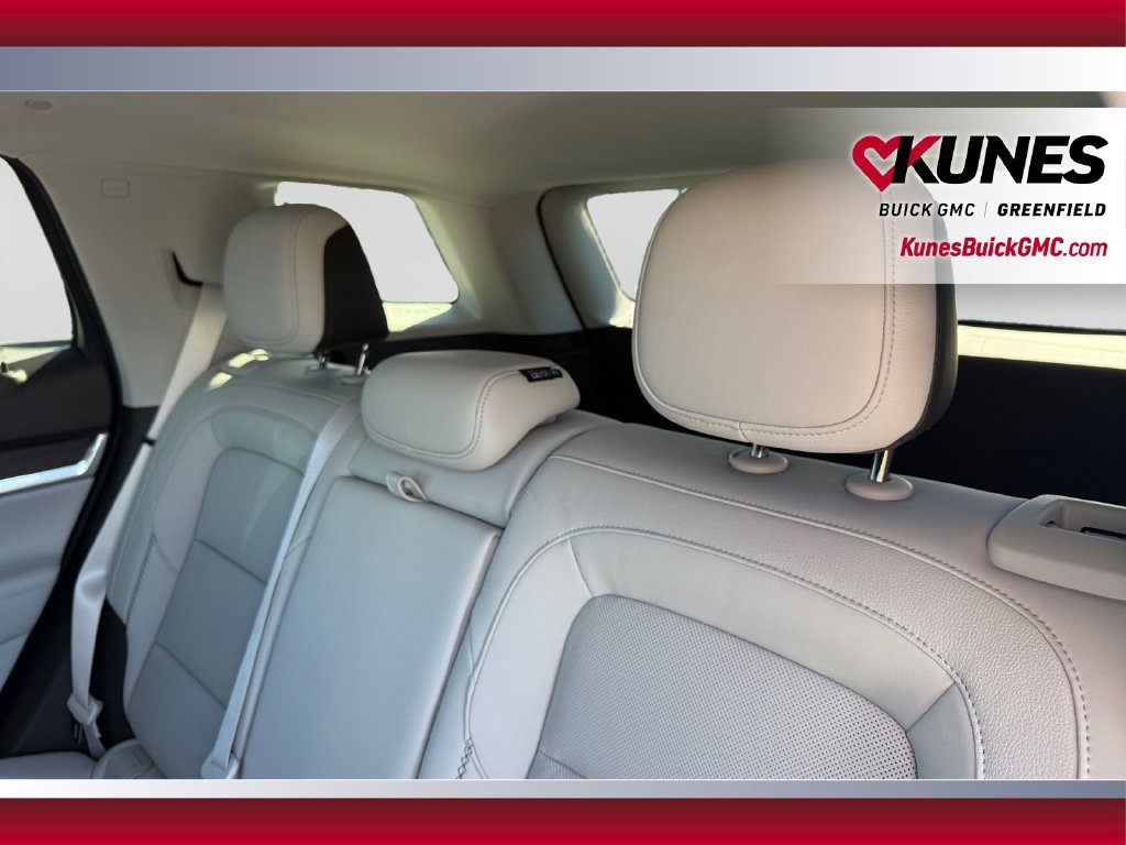 New 2027 GMC Terrain Denali w/ LPO, Floor Liner Package AWD/4WD image 37
