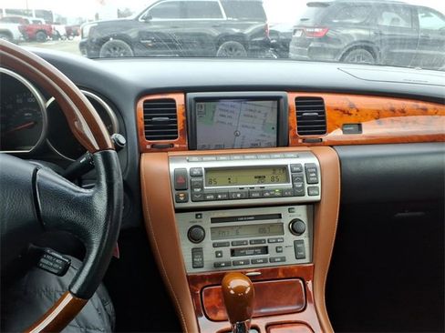 Used 2004 Lexus SC 430 Convertible image 13