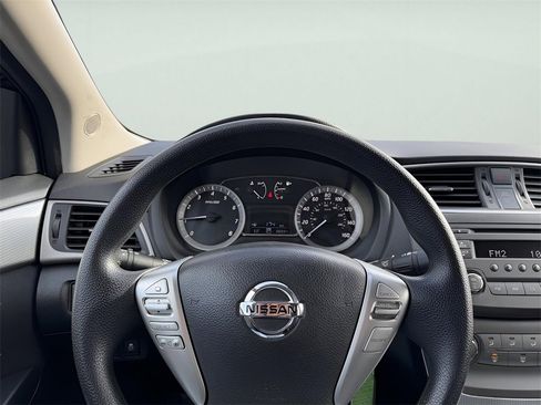 Used 2014 Nissan Sentra SR image 18
