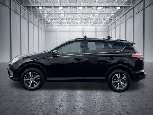 Used 2016 Toyota RAV4 XLE FWD image 7