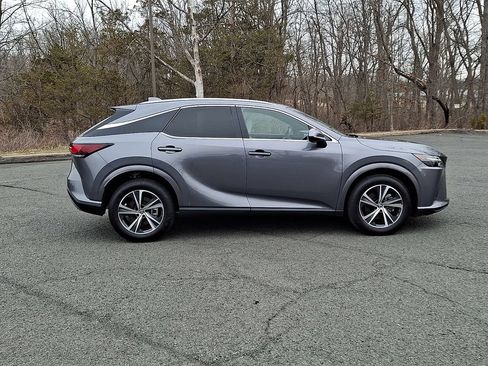 Used 2023 Lexus RX 350 Premium w/ Accessory Package AWD/4WD image 10