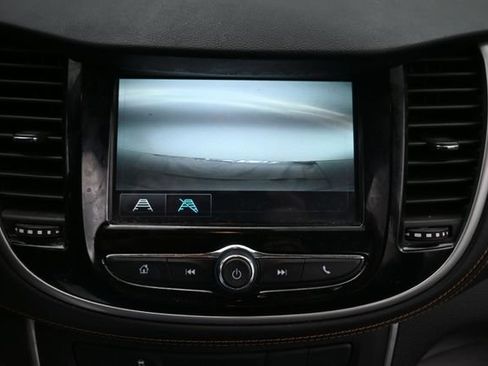 Used 2017 Chevrolet Trax LS AWD/4WD image 17