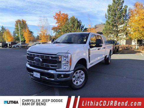 Used 2023 Ford F350 XLT image 1