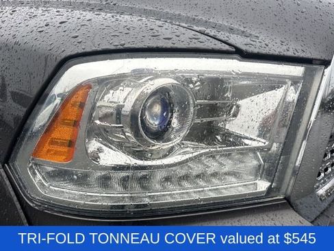 Used 2016 RAM 1500 Laramie w/ Convenience Group image 9