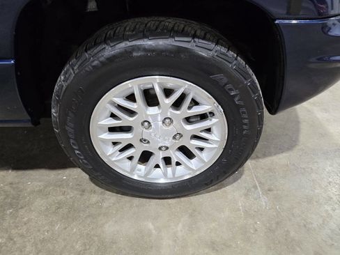 Used 2002 Jeep Grand Cherokee Limited image 20