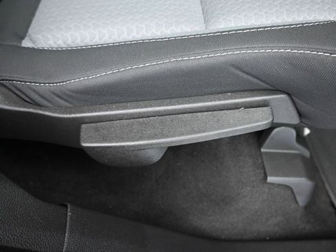 Used 2017 Ford C-MAX SE image 34