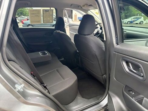 Used 2024 Nissan Rogue S FWD image 27