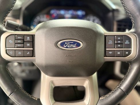 Used 2024 Ford Expedition Max Limited image 17