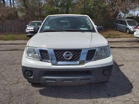 Used 2013 Nissan Frontier S RWD image 8