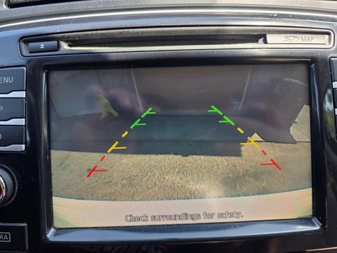 Used 2016 Nissan Maxima 3.5 SL FWD image 17