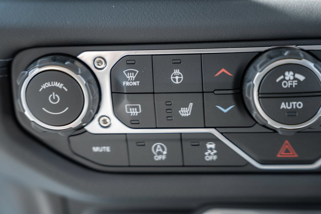 New 2027 Jeep Gladiator Mojave AWD/4WD image 27