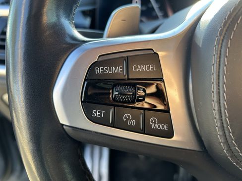 Used 2023 BMW X7 xDrive40i w/ Executive Package image 22