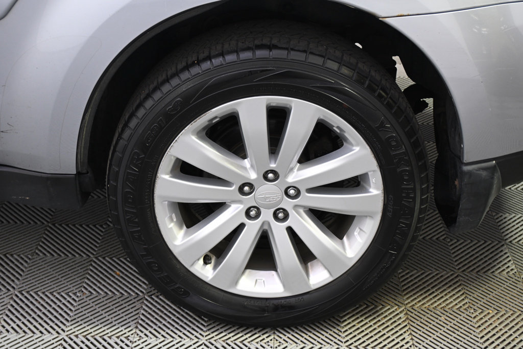 Used 2012 Subaru Forester 2.5X Limited AWD/4WD image 18