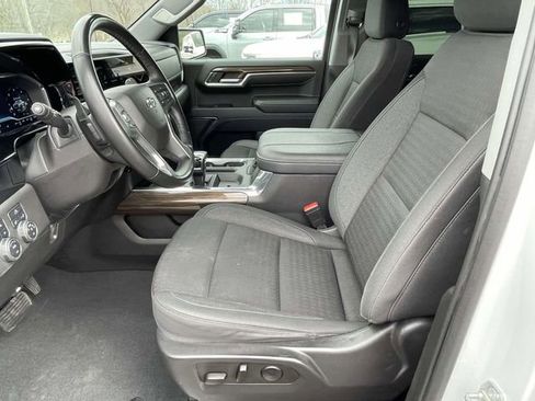 Used 2023 Chevrolet Silverado 1500 LT Trail Boss w/ Protection Package AWD/4WD image 15