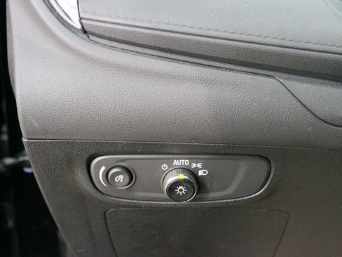 Used 2025 Buick Encore GX Preferred FWD image 14