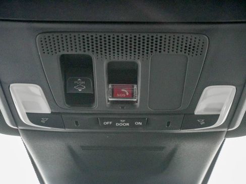 Used 2026 Honda CR-V Sport Touring image 28