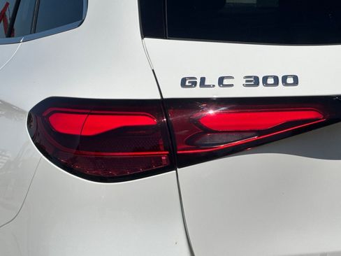 Certified 2025 Mercedes-Benz GLC 300 4MATIC image 13