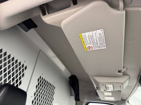 Used 2020 Ford Transit 250 Medium Roof RWD image 36