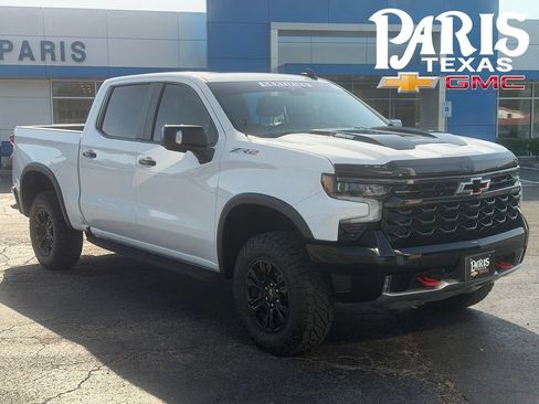 Used 2024 Chevrolet Silverado 1500 ZR2 w/ Technology Package AWD/4WD image 1