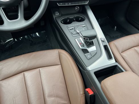 Used 2017 Audi A4 2.0T Premium image 22