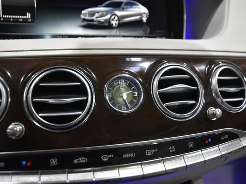 Used 2015 Mercedes-Benz S 550 4MATIC Sedan image 36